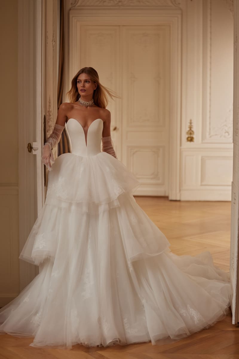 Νυφικό του οίκου Cassandra Wedding στην περιοχή Αττική